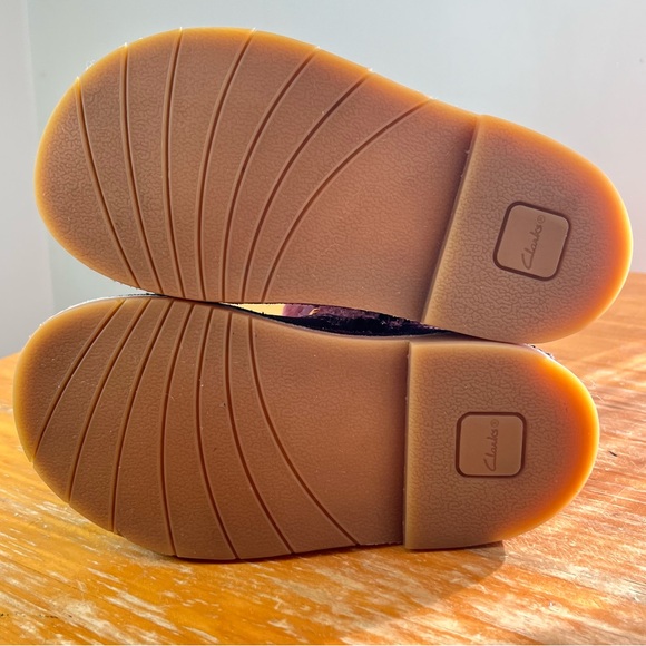 Clarks Comet Pop Leather Toddler Boots - Picture 12 of 12